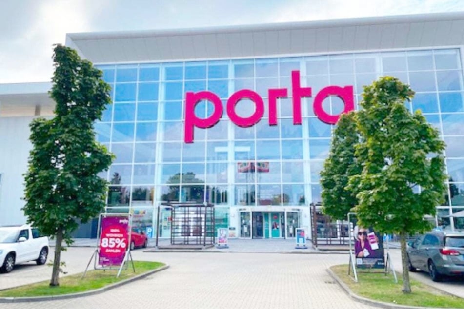 porta in Hannover-Altwarmbüchen