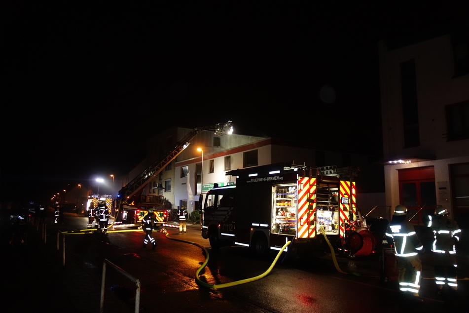Rettungskräfte am Einsatzort.