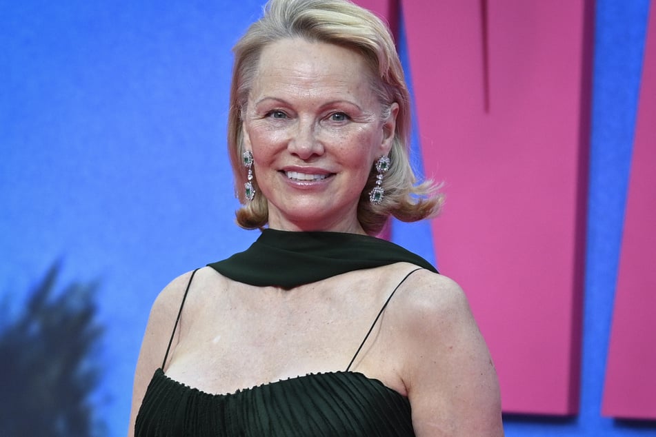 Pamela Anderson (58) möchte ihren Nachnamen zu "Hyytiäinen" ändern.