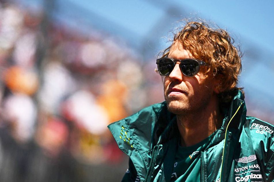 Aston-Martin-Pilot Sebastian Vettel (35) fordert ein lebenslanges Formel-1-Verbot für Fans, die sich nicht ordentlich benehmen.