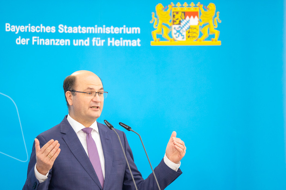 Albert Füracker (54, CSU), Finanzminister von Bayern, fordert eine Senkung der Energiesteuer.