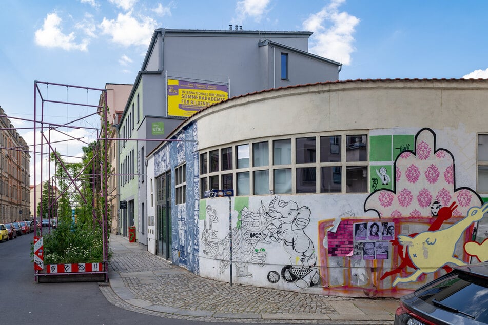 Geht es nach dem Stadtbezirksamt Altstadt, soll die "Runde Ecke" ein neuer Begegnungsort in der Friedrichstadt werden. Zugleich stehen Stadtteilbüros in Prohlis und Gorbitz auf der Kippe.