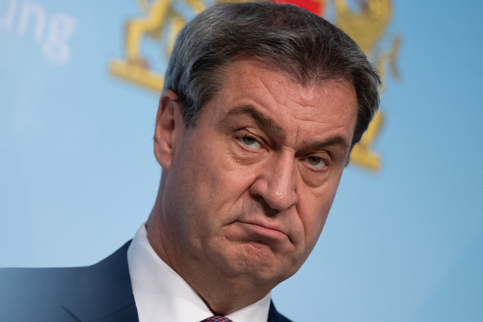 Ministerpräsident Markus Söder (56) und die CSU haben bei der Gunst der bayerischen Wähler laut einer Umfrage etwas eingebüßt.