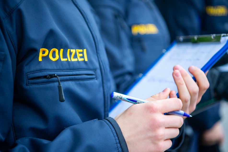 Zeugenaussagen brachten die Ermittler auf den Verdacht, dass die Täter Jugendliche sind. (Symbolbild)