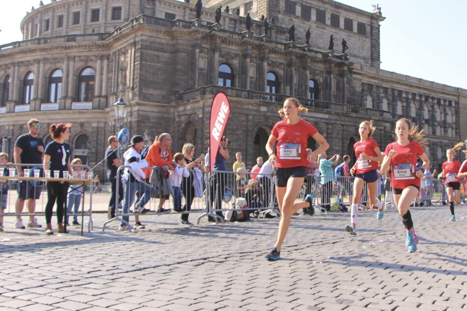 Dresden: Startschuss für den Frauenlauf: Diese Straßen sind am Samstag dicht