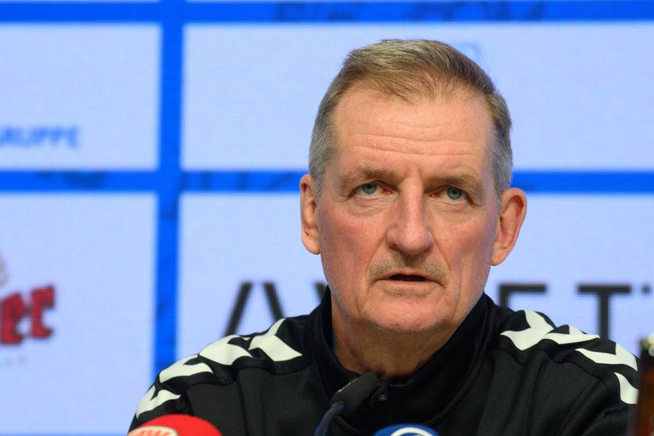 Petrik Sander (65) betonte, dass man sich um seine Person keine Sorgen machen muss.