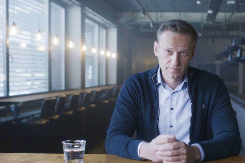 "Nawalny": Wie der Kremlgegner von Putins Leuten vergiftet wurde