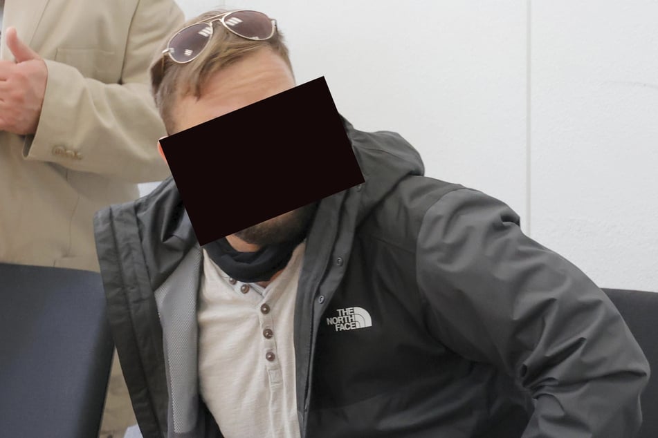 Auch David B. (34) zog es vor, zu schweigen.