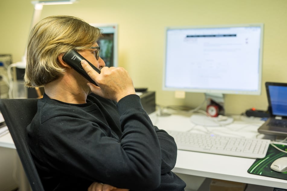 "Tut uns leid, schon alles reserviert" - bereits am Morgen war in den meisten Leipziger Kneipen kein Tisch mehr für den Abend zu bekommen, wie TAG24-Redakteur Alexander Bischoff bei seiner Telefon-Odyssee erfahren musste.