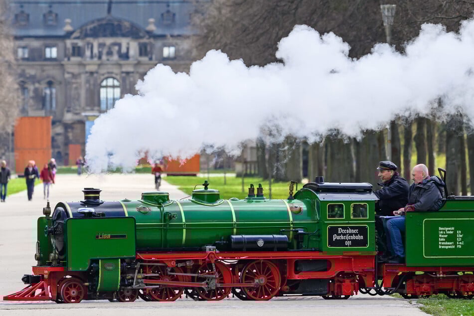 Am 31. Oktober geht die erfolgreiche Jubiläumssaison der Dresdner Parkeisenbahn zu Ende.