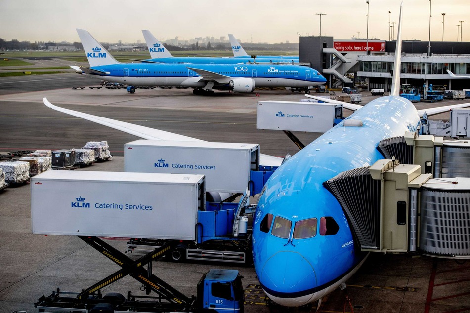 Ein Flugzeug der niederländischen Gesellschaft KLM war Schauplatz des Vorfalls. (Archivbild)