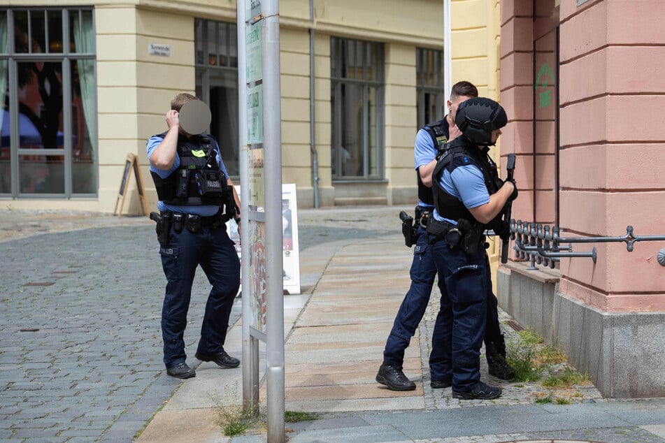 Bewaffnete Polizeibeamte konnten den 68-Jährigen am Nachmittag stellen.