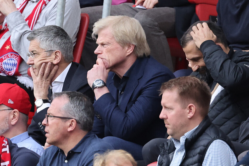 Große Töne waren gestern: Münchens Vorstandschef Oliver Kahn (53, M.) sieht den FC Bayern gegen den 1. FSV Mainz 05 erneut scheitern.