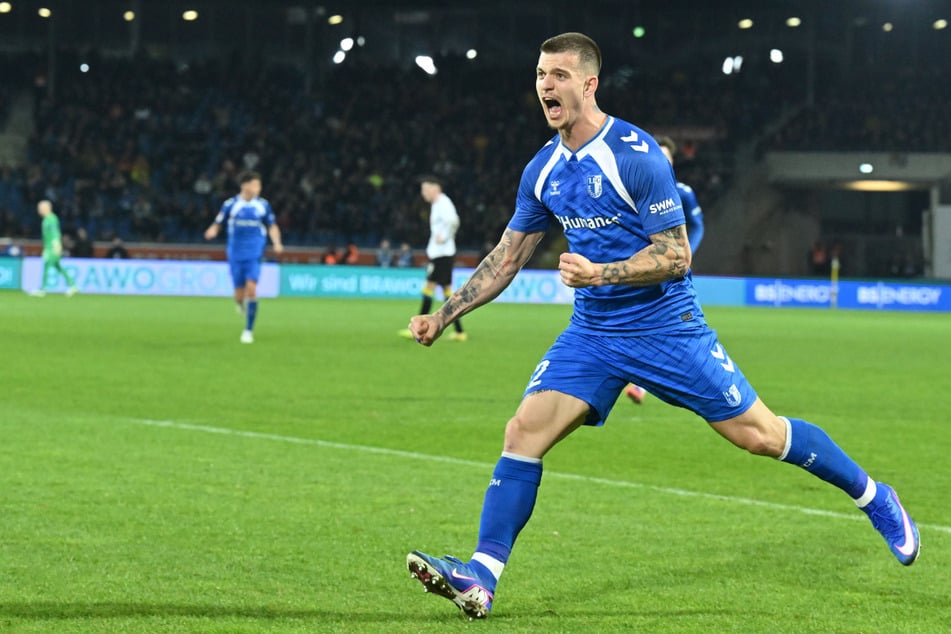 Mit 15 Treffern befindet sich Mateusz Zukowski (24) an der Spitze der 2. Liga.