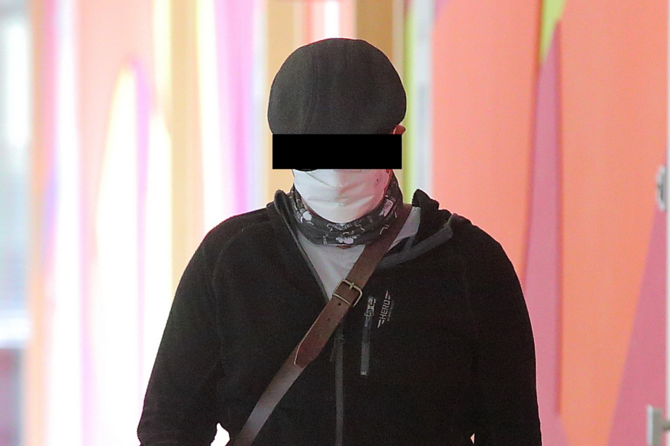 Jörg T. (61) musste sich am gestrigen Donnerstag wegen Körperverletzung verantworten.