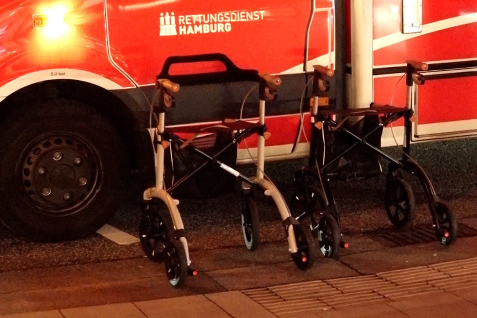 Die ältere Frau war zwischen Bahnsteigkante und Zug geraten und tödlich verletzt worden.