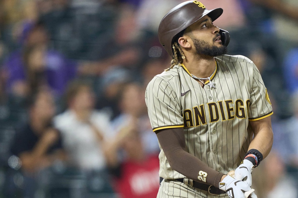 MLB: The Padres hold off the Giants to sneak closer to a potential Wild Card spot