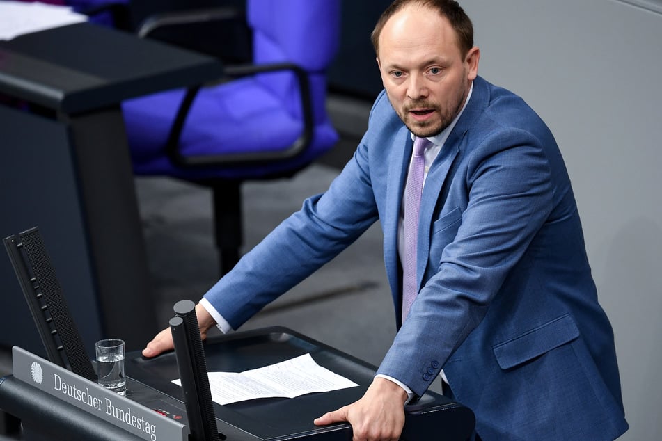 Marco Wanderwitz (49, CDU) erhofft sich durch ein Verbot der AfD eine "Atempause" für die Demokratie. (Archivbild)