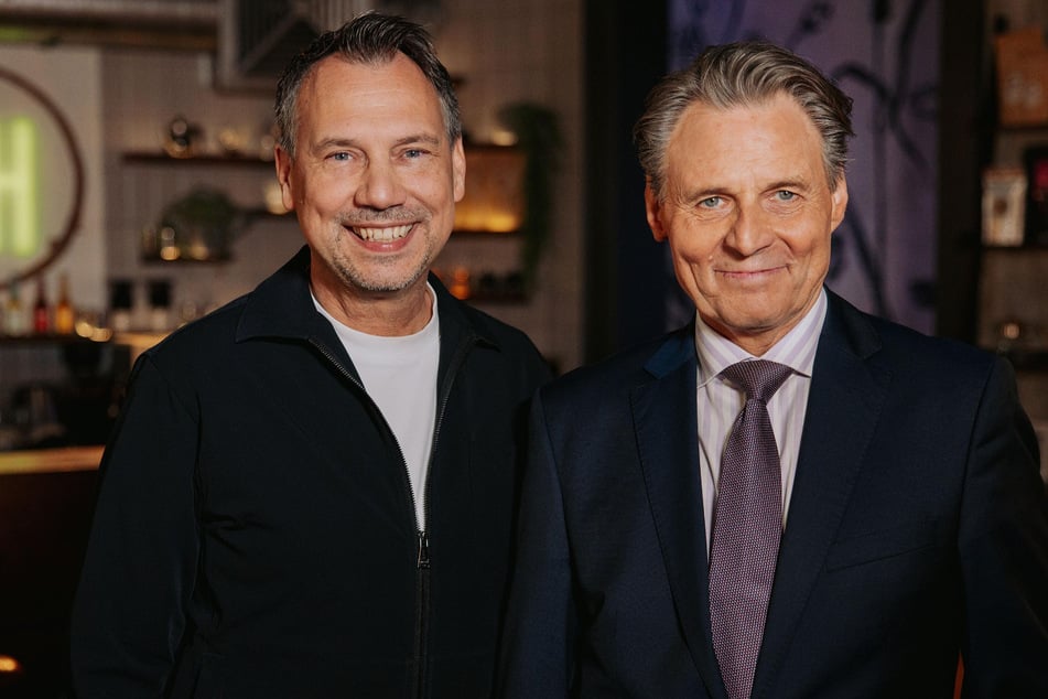Fitzek und Schauspieler Wolfgang Bahro (65, r.) kennen sich schon seit Jahren.