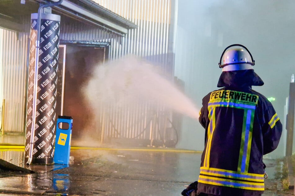 Stuttgart: Großbrand in Disco: 750 Personen müssen vor Flammen fliehen
