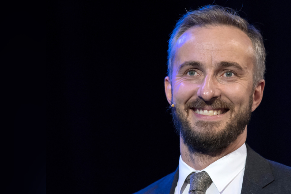 Fest & Flauschig, der Altherren-Podcast? Jan Böhmermann wird 40