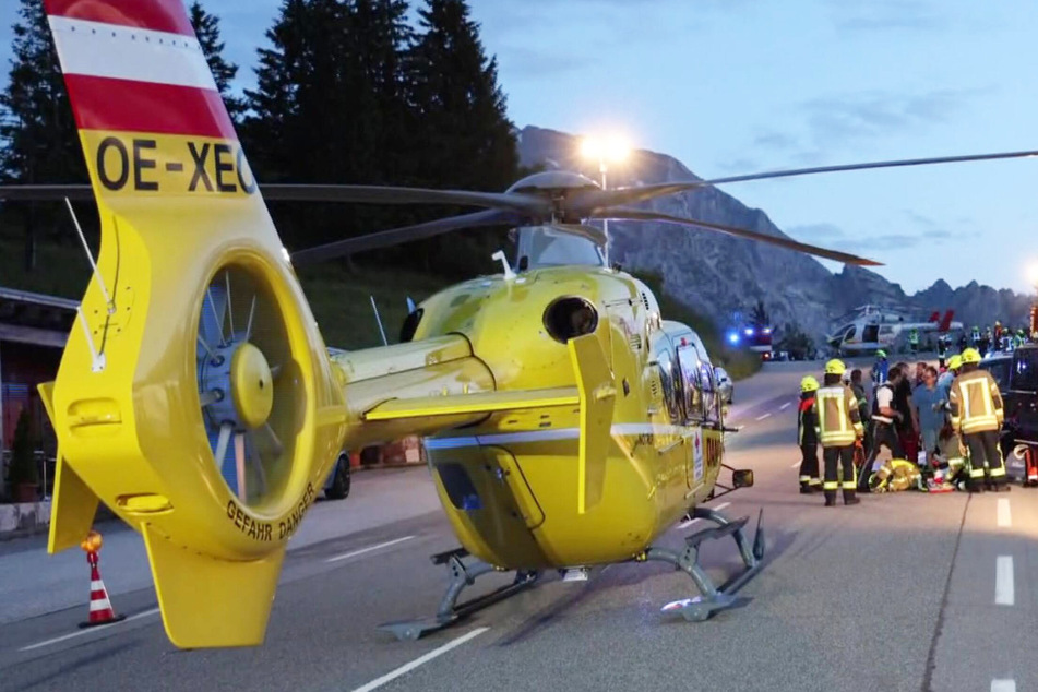 Die Rettungskräfte waren mit einem Großaufgebot in Berchtesgaden im Einsatz.