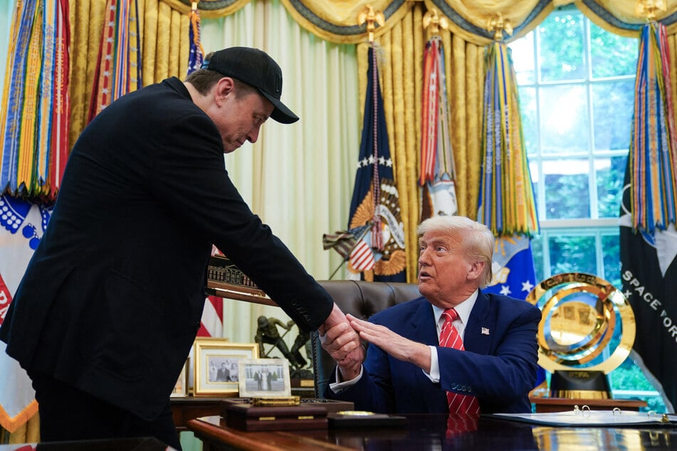 Far-right billionaire Elon Musk (l.) led Trump's campaign to defund government agencies and social programs before leaving the administration under a cloud.