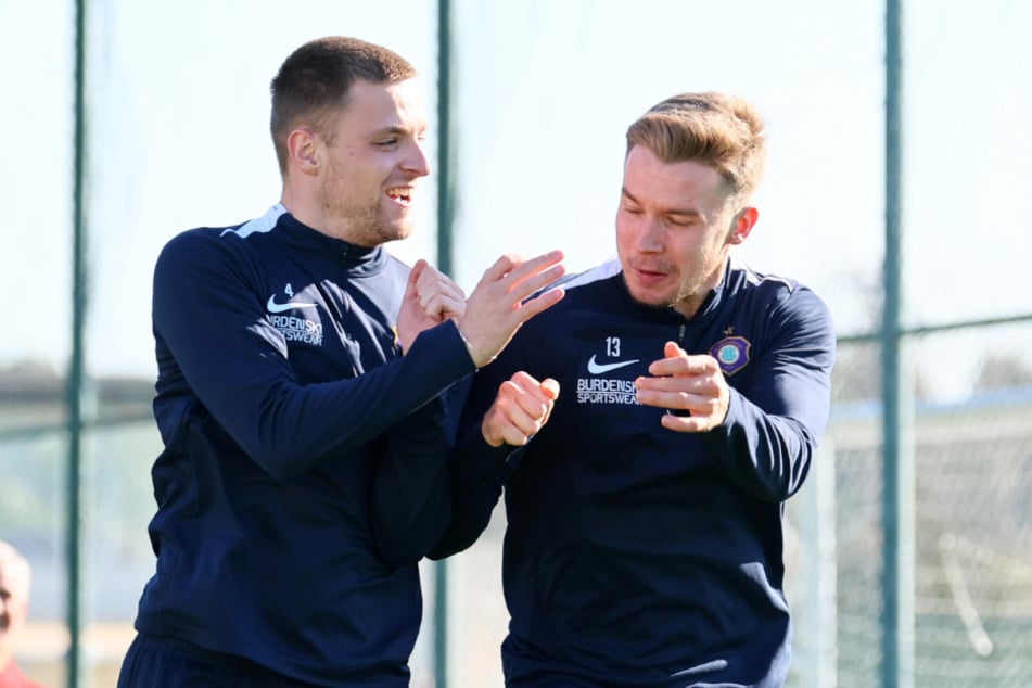 Niko Vukancic (23, l.) und Erik Majetschak (24) sind wieder ins Training eingestiegen.