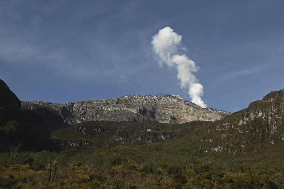 Anwohner weigern sich zu evakuieren: Warnung vor Vulkanausbruch mit schrecklichen Folgen
