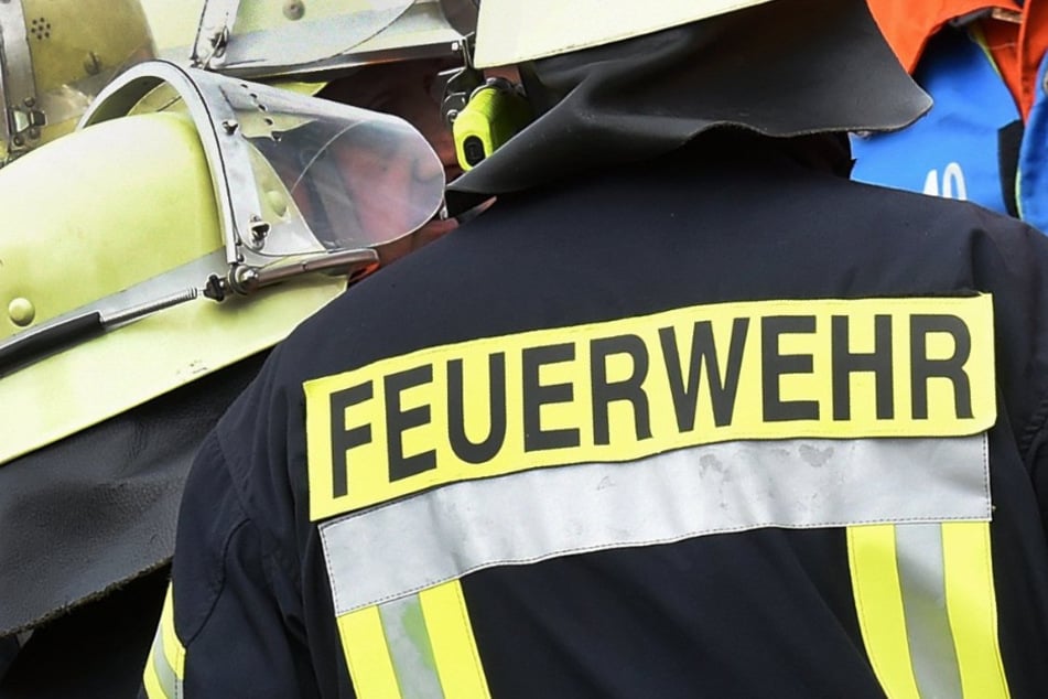 Die Feuerwehr brachte den Brand unter Kontrolle. (Symbolbild)