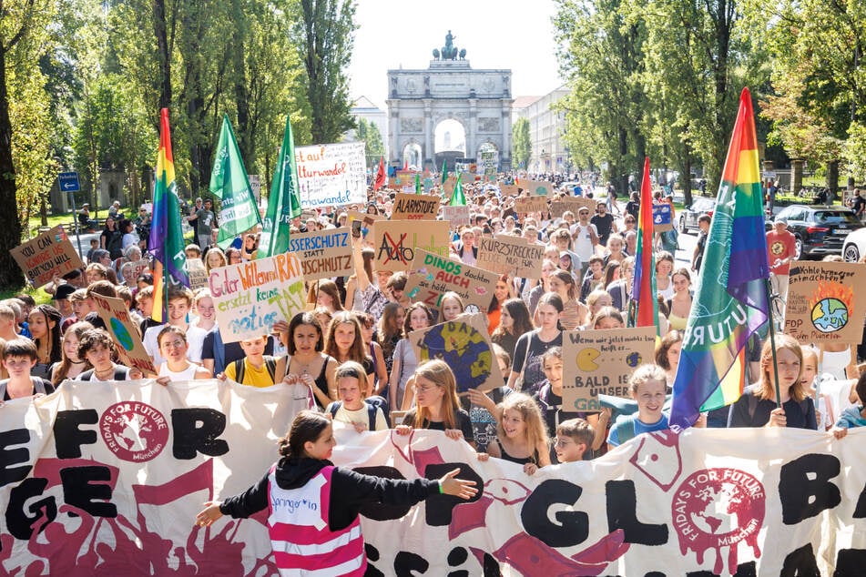 Tausende bei Demonstration von "Fridays for Future" in München