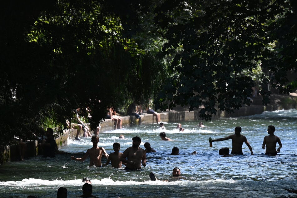Am Donnerstag kann im Englischen Garten wieder geplantscht werden. (Archivfoto)