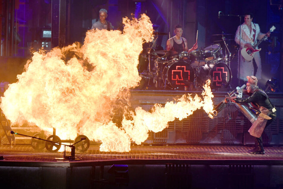 Rammstein begeistert seine Fans bei den Konzerten stets mit einer spektakulären Pyro-Show.