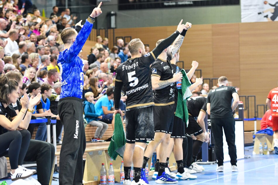 Jetzt Tickets sichern und Handball live genießen.