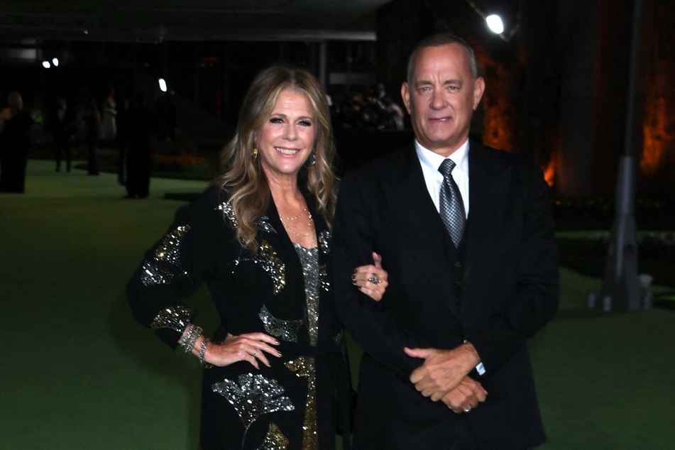 Tom Hanks (r.) got super protective over his wife Rita Wilson after fans got a little too aggressive.