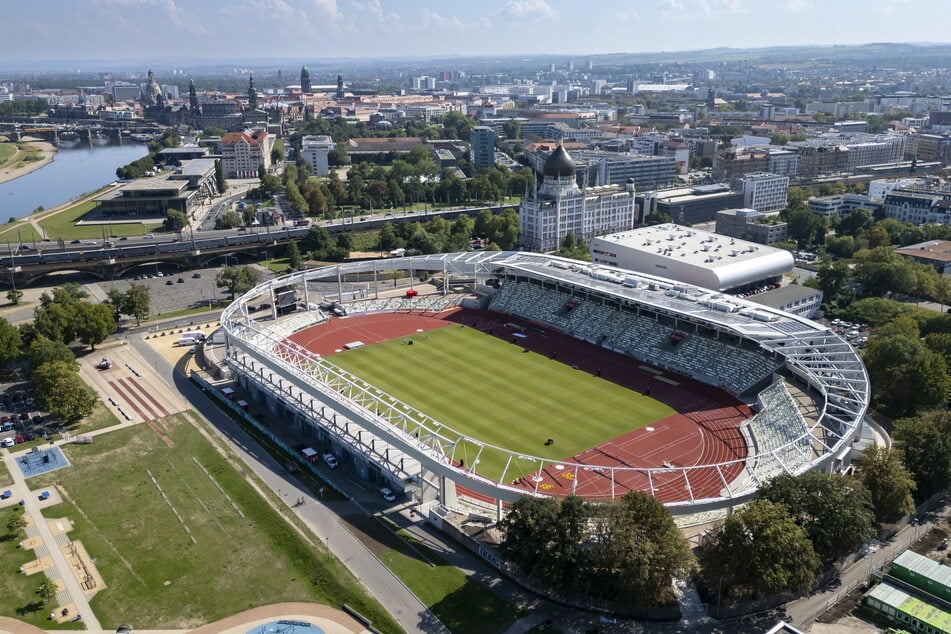 Als Leuchtturm des Sportparks Ostra macht das neue Heinz-Steyer-Stadion die Stadt Dresden deutschlandweit zu einer Top-Adresse für den Leistungs- und Breitensport.