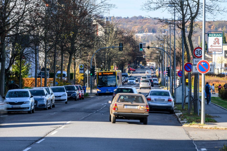 Die neue Bahntrasse soll mittelfristig über die Heinrich-Schütz-Straße führen.