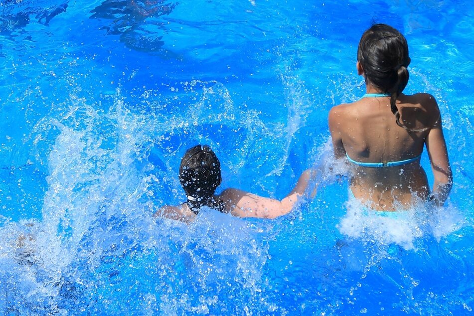 Das Freibad Süd in Magdeburg muss am Wochenende geschlossen bleiben. (Archivfoto)