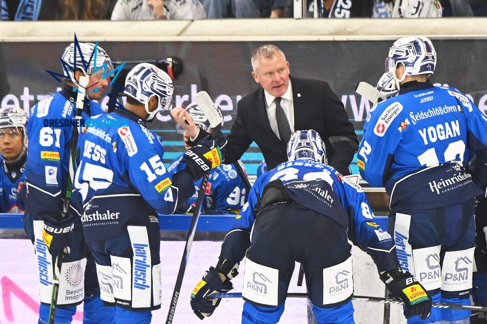 Nach 2:8-Pleite geht der Blick nach vorn: Das fordert der Eislöwen-Coach jetzt von seinem Team