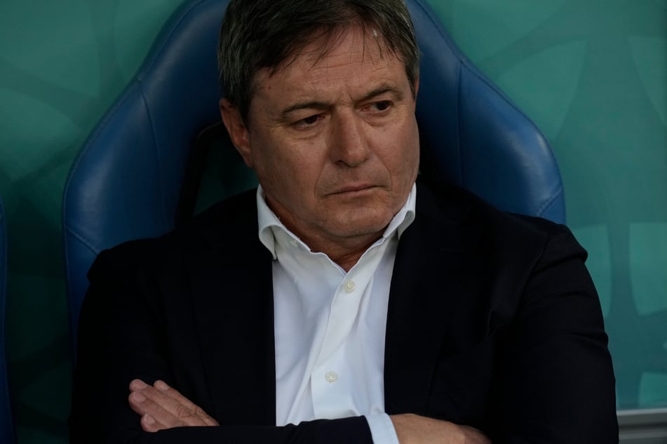 War's das? Dragan Stojkovic (59), Chefcoach der serbischen Fußball-Nationalmannschaft, steht nach dem frühen EM-Aus in der Kritik.