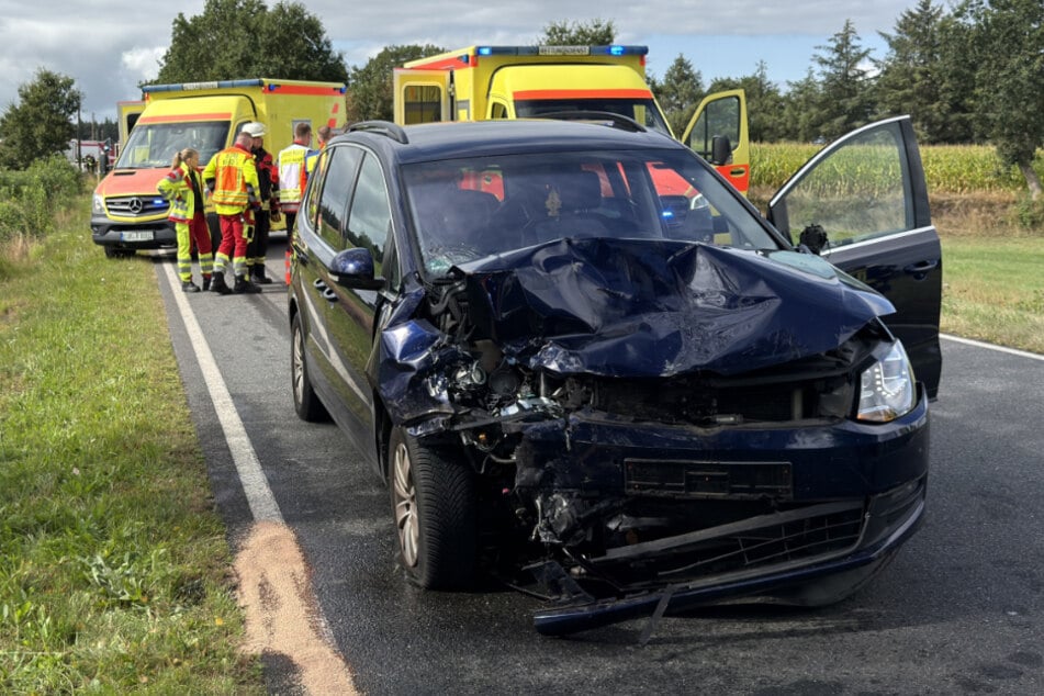 Den anderen beteiligten Wagen erwischte es nicht ganz so schlimm, er war aber auch nicht mehr fahrtauglich.