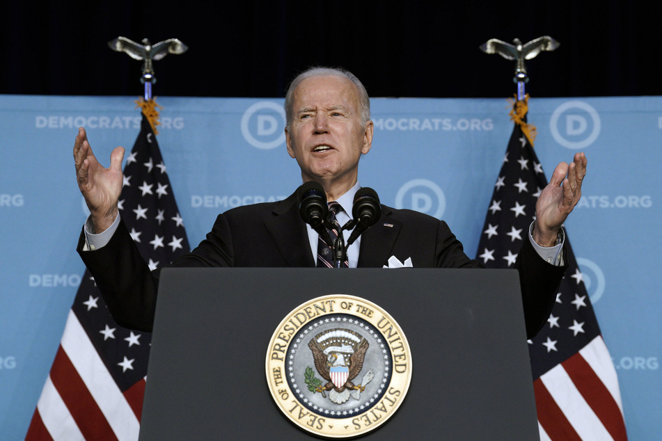 President Biden delivers remarks at the 2022 DNC Winter Meeting.