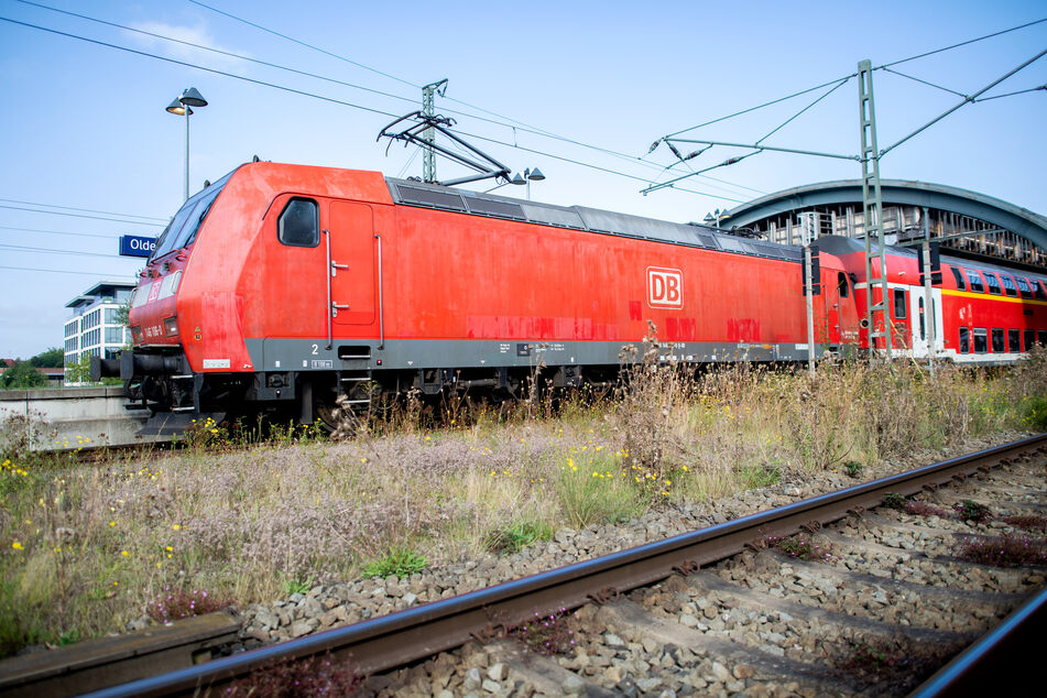Aktuell fahren die Züge der Deutschen Bahn. Ob das Unternehmen weitere Streiks der Lokführer verhindern kann? (Symbolbild)