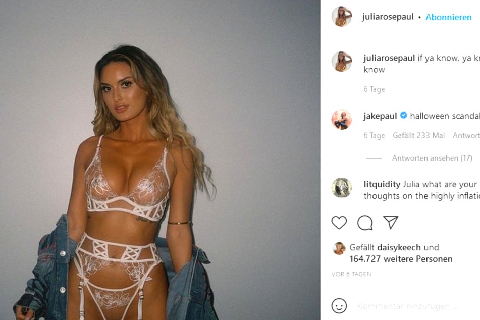 Julia Rose (29) provoziert Instagram schon wieder mit ihren sexy Kurven.