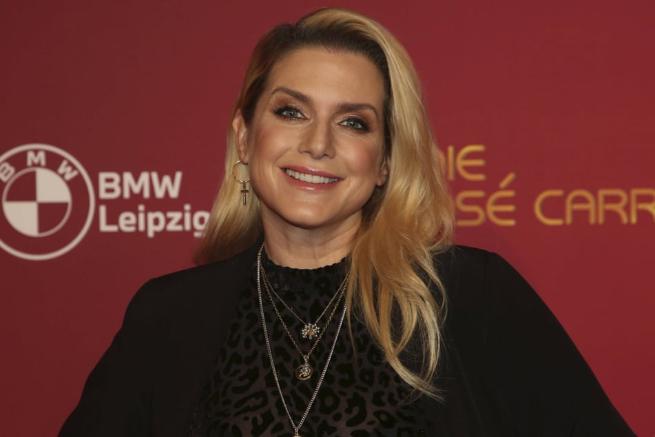 Jeanette Biedermann ist mit 46 Jahren auf natürlichem Weg schwanger geworden.