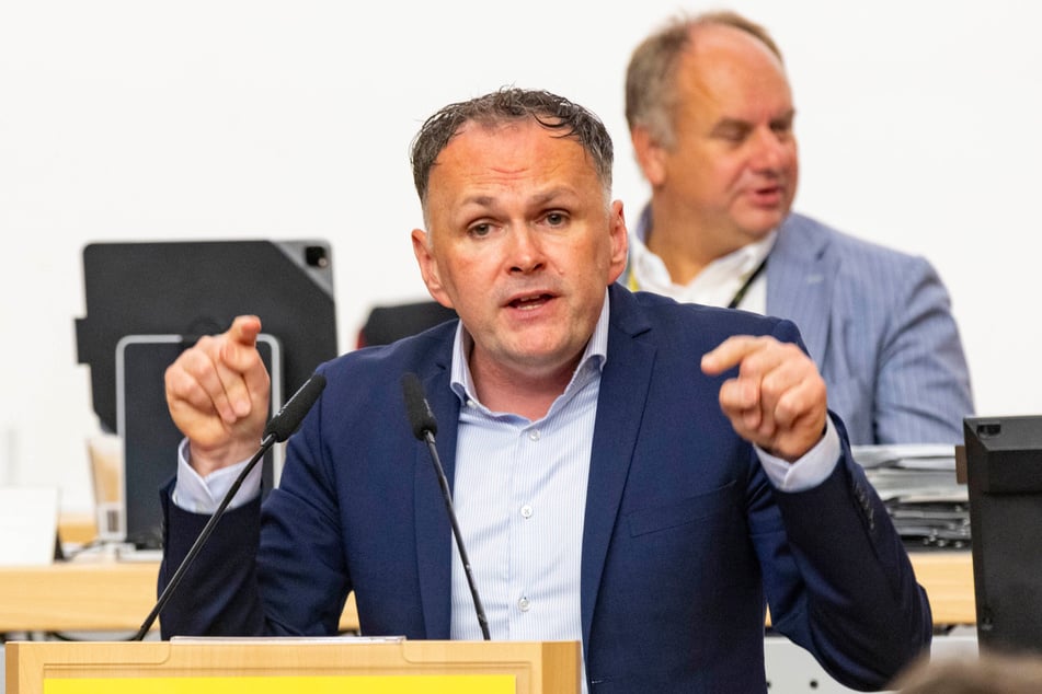 Linken-Fraktionsvorsitzender André Schollbach (47).