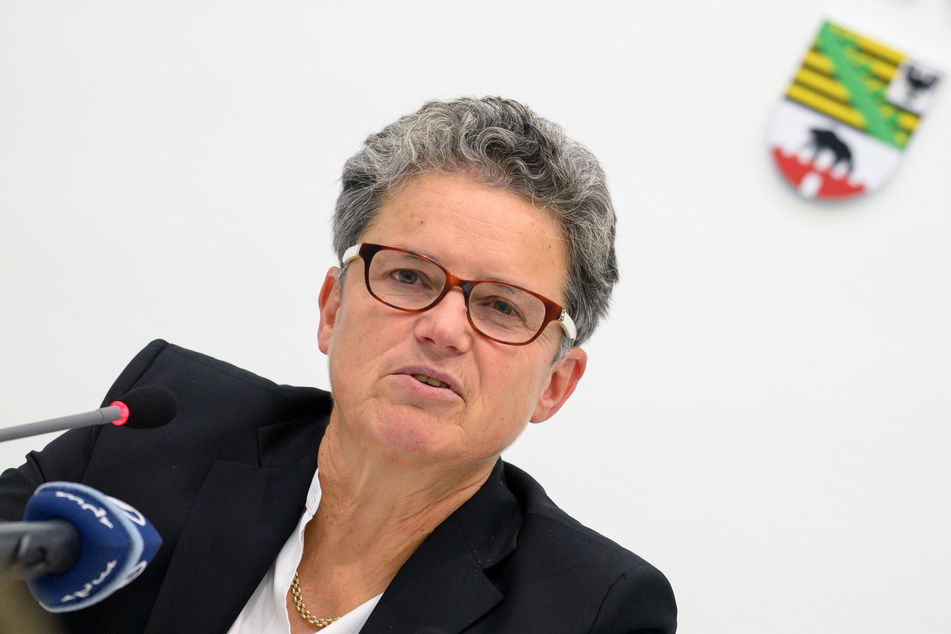 Sachsen-Anhalts Ministerin für Infrastruktur und Digitales, Lydia Hüskens (58, FDP), sieht nicht nur die positive Seite des 49-Euro-Tickets.