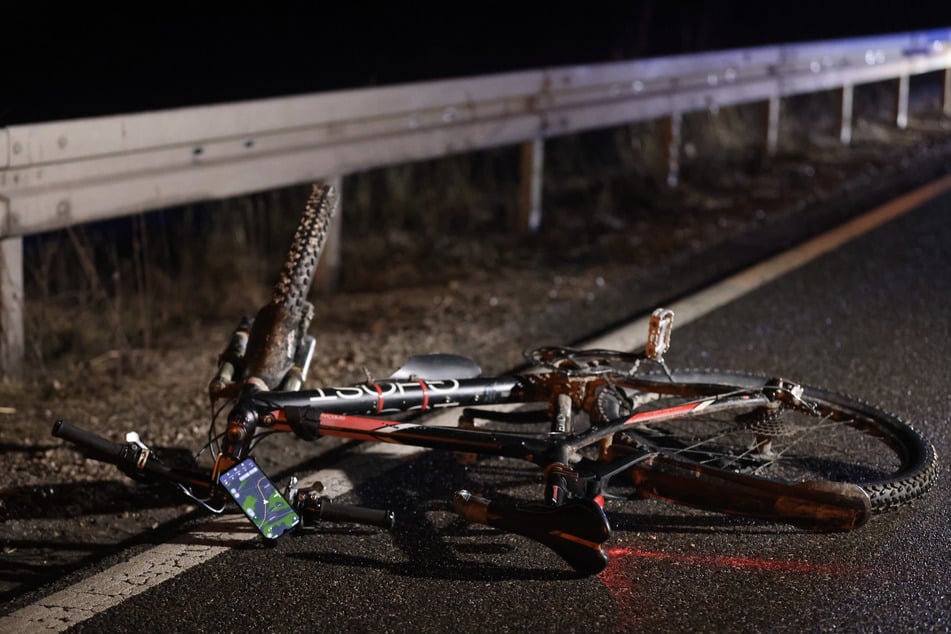 Das am Unfallort gefundene Fahrrad wurde von der Polizei sichergestellt.