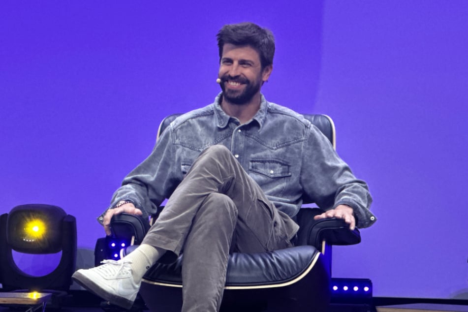 Fußball-Star Gerard Piqué (38) hofft auf Wiederaufstieg des HSV in die Bundesliga.