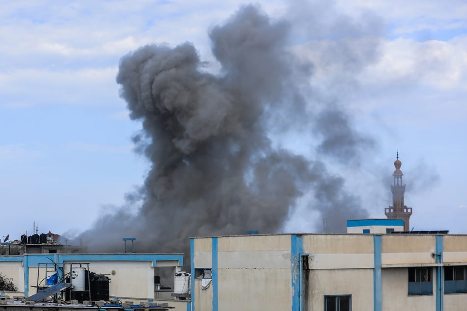 Ein Angriff auf eine Klinik im Gazastreifen endete laut palästinensischen Angaben tödlich für drei Menschen. (Archivbild)